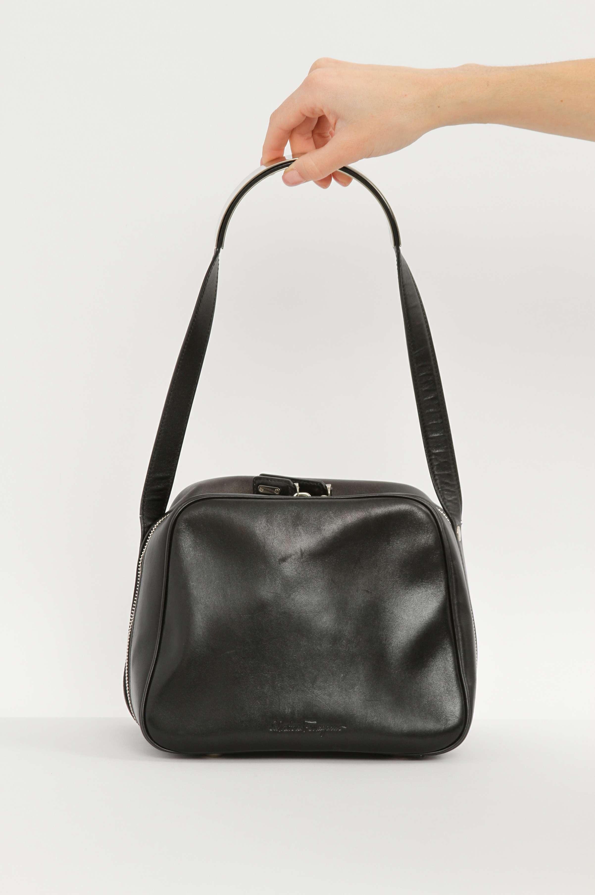 Salvatore Ferragamo Leather Bag, фото 1