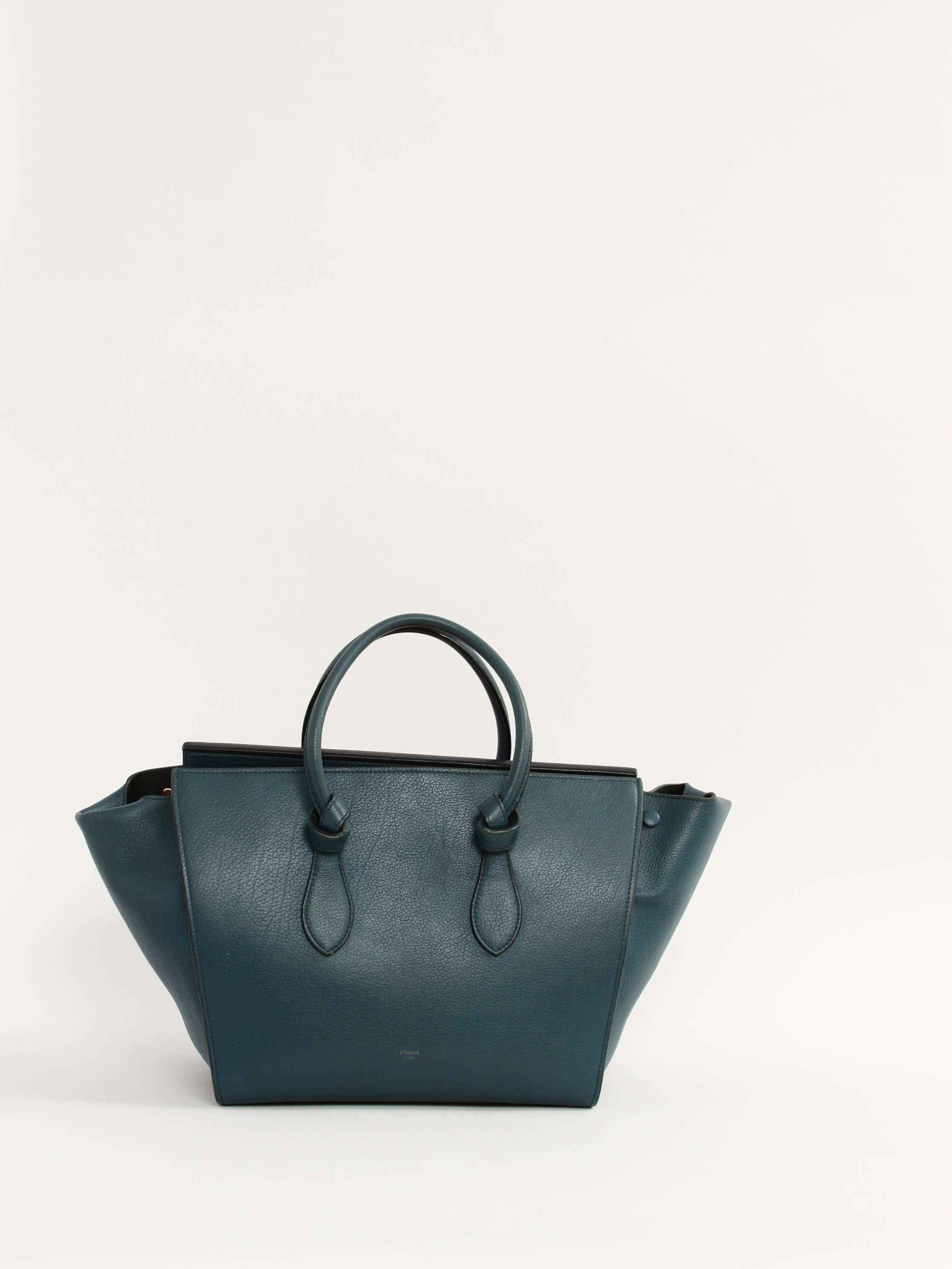 Celine Tie, фото 1