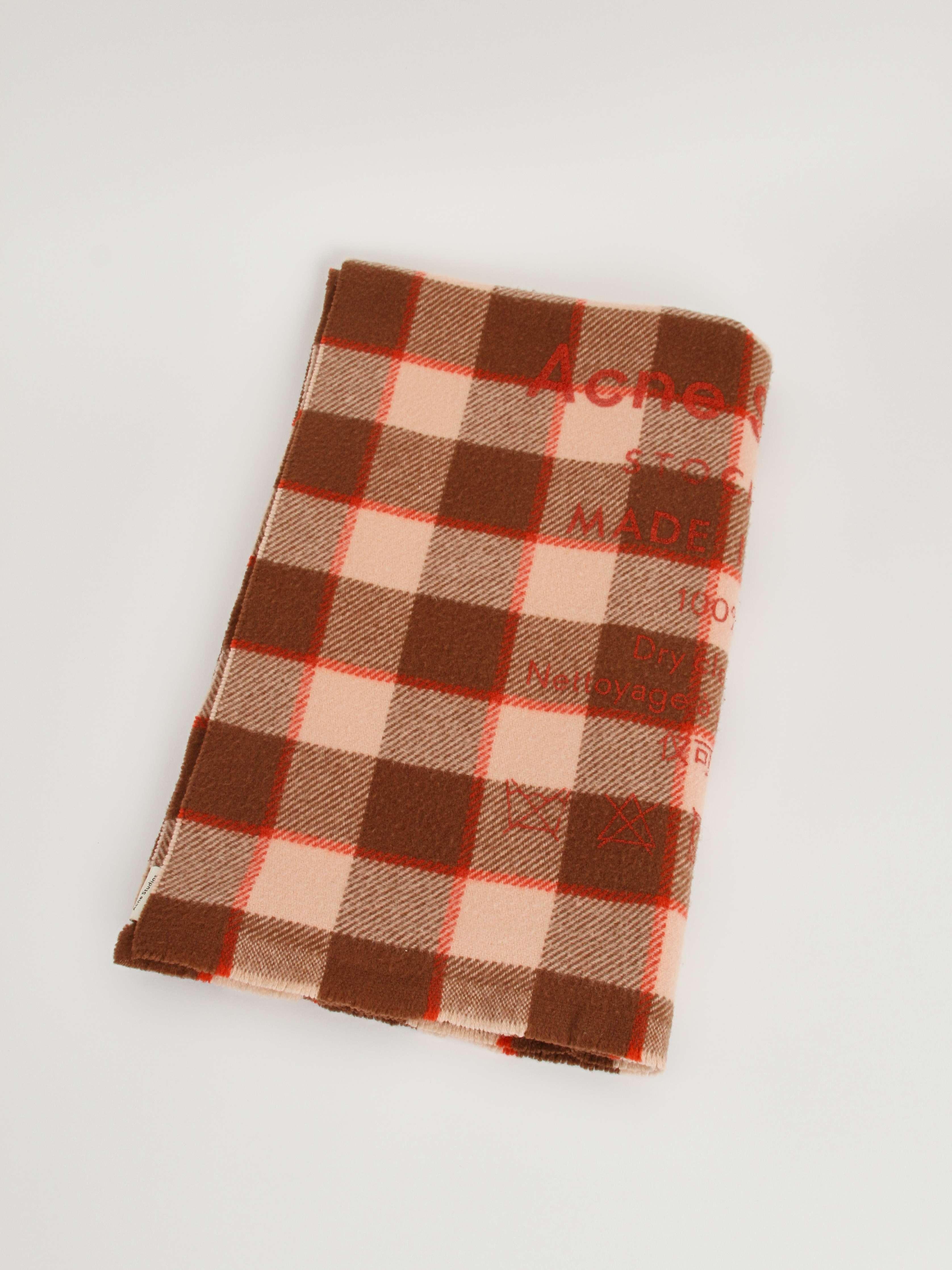 Acne Studios , фото 1