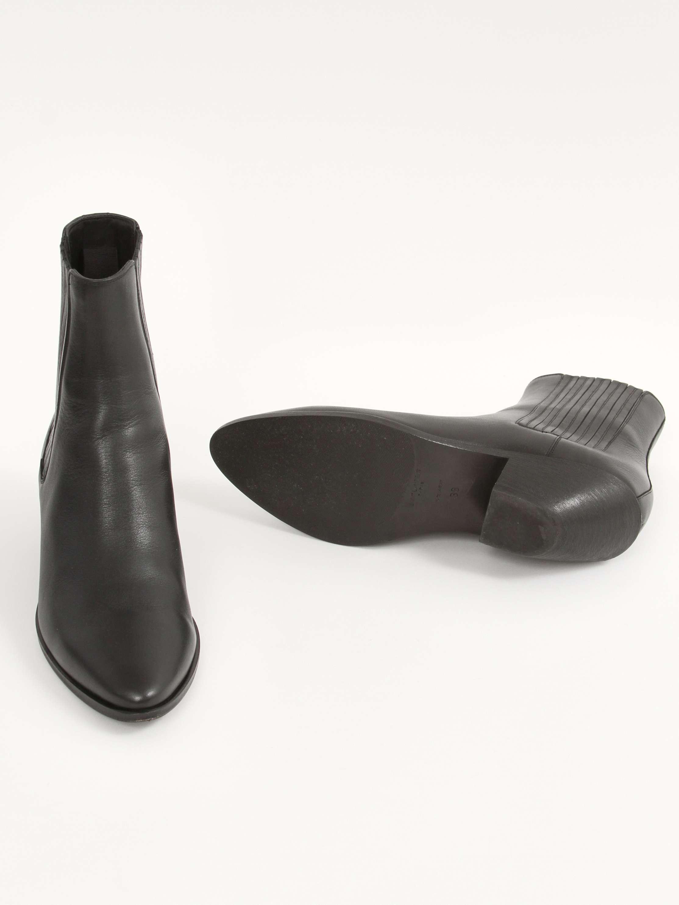 Saint Laurent 38, фото 4