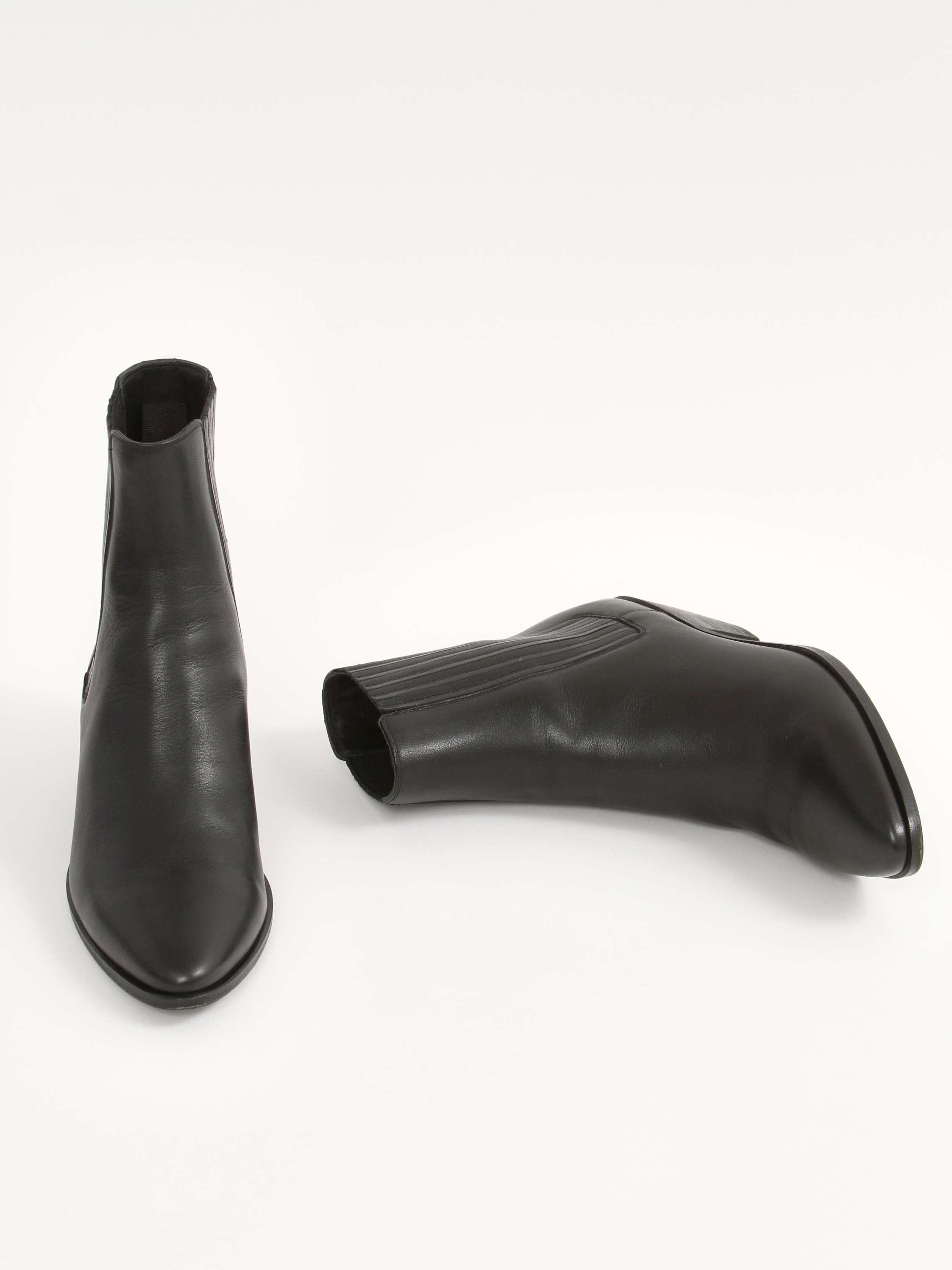 Saint Laurent 38, фото 3