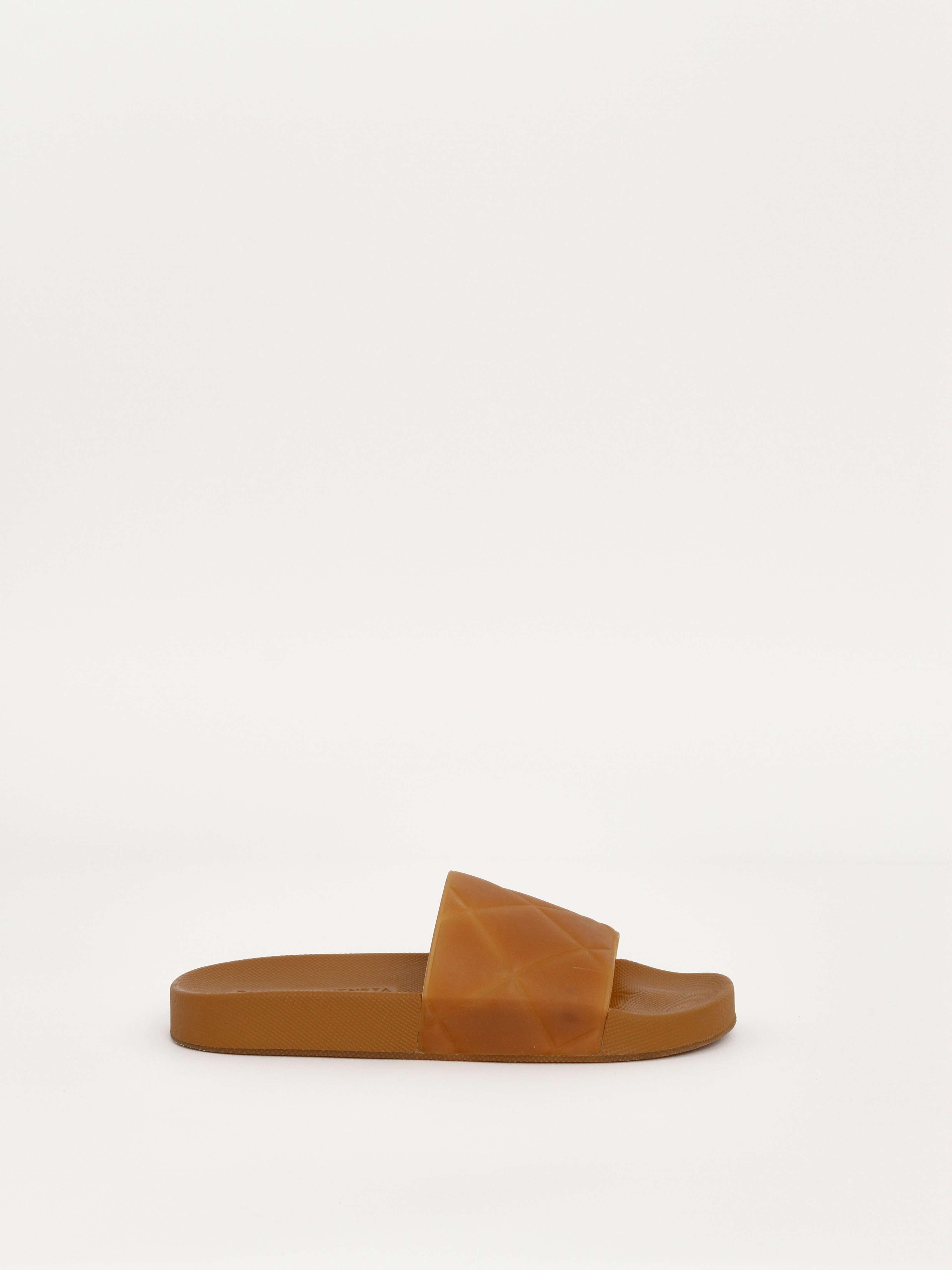 Bottega Veneta 38, фото 1