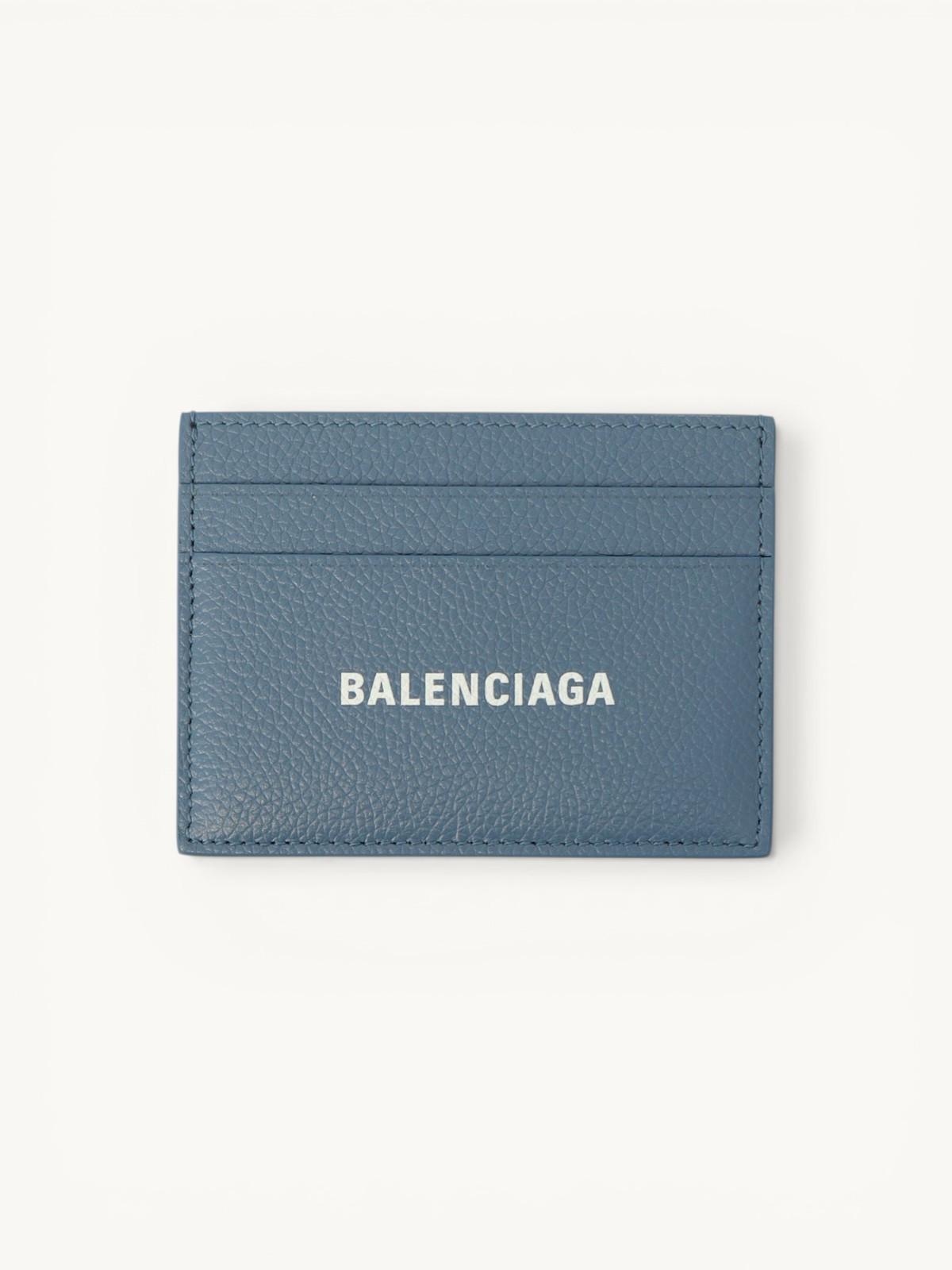 Balenciaga , фото 1