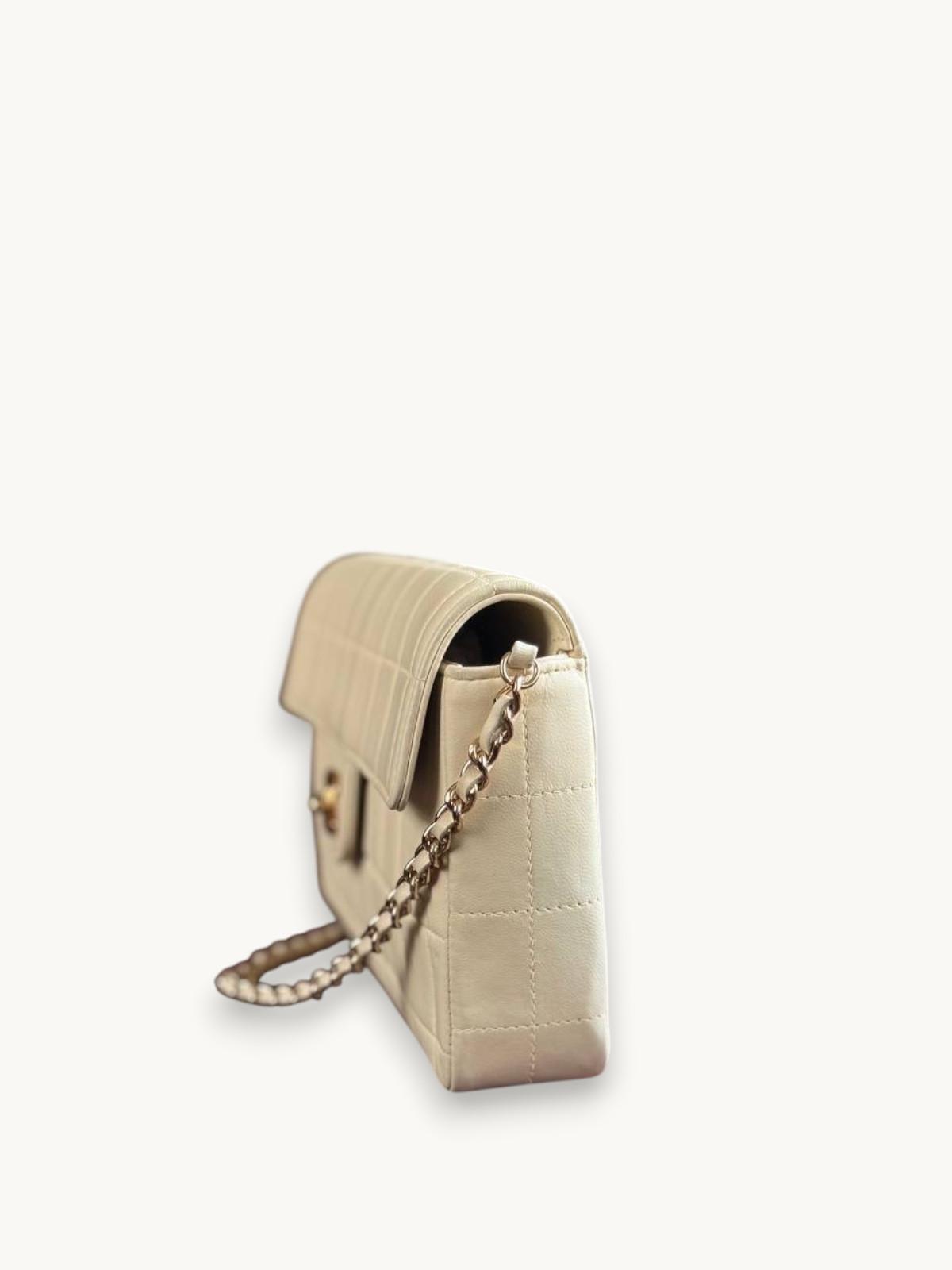 Chanel Chocolate Bar , фото 3