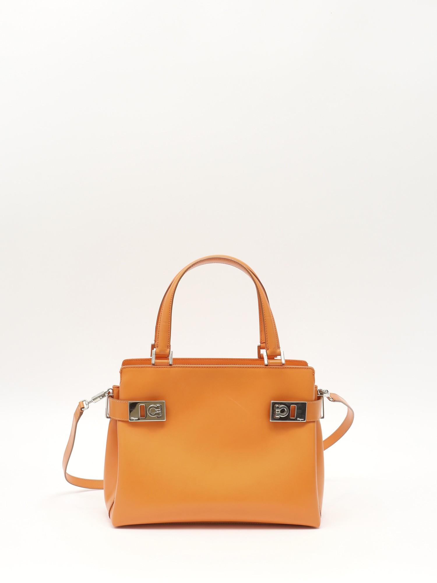 Salvatore Ferragamo Gancini , фото 1