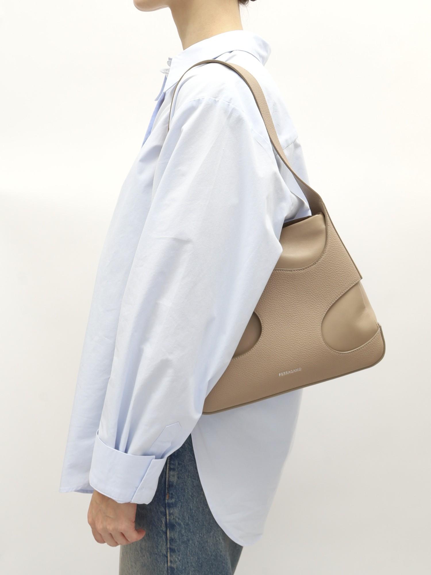 Salvatore Ferragamo Cut Out , фото 2