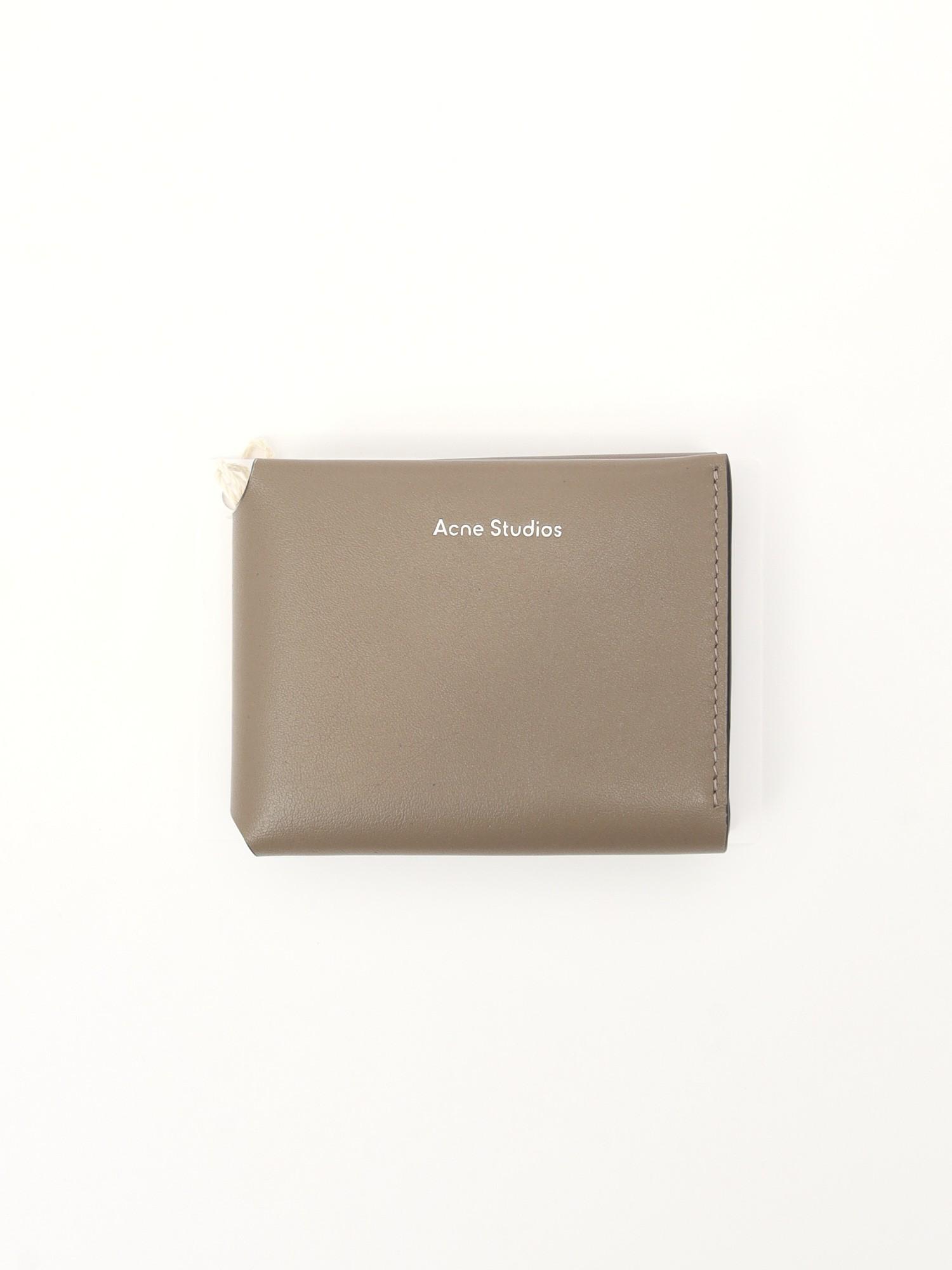 Acne Studios , фото 1