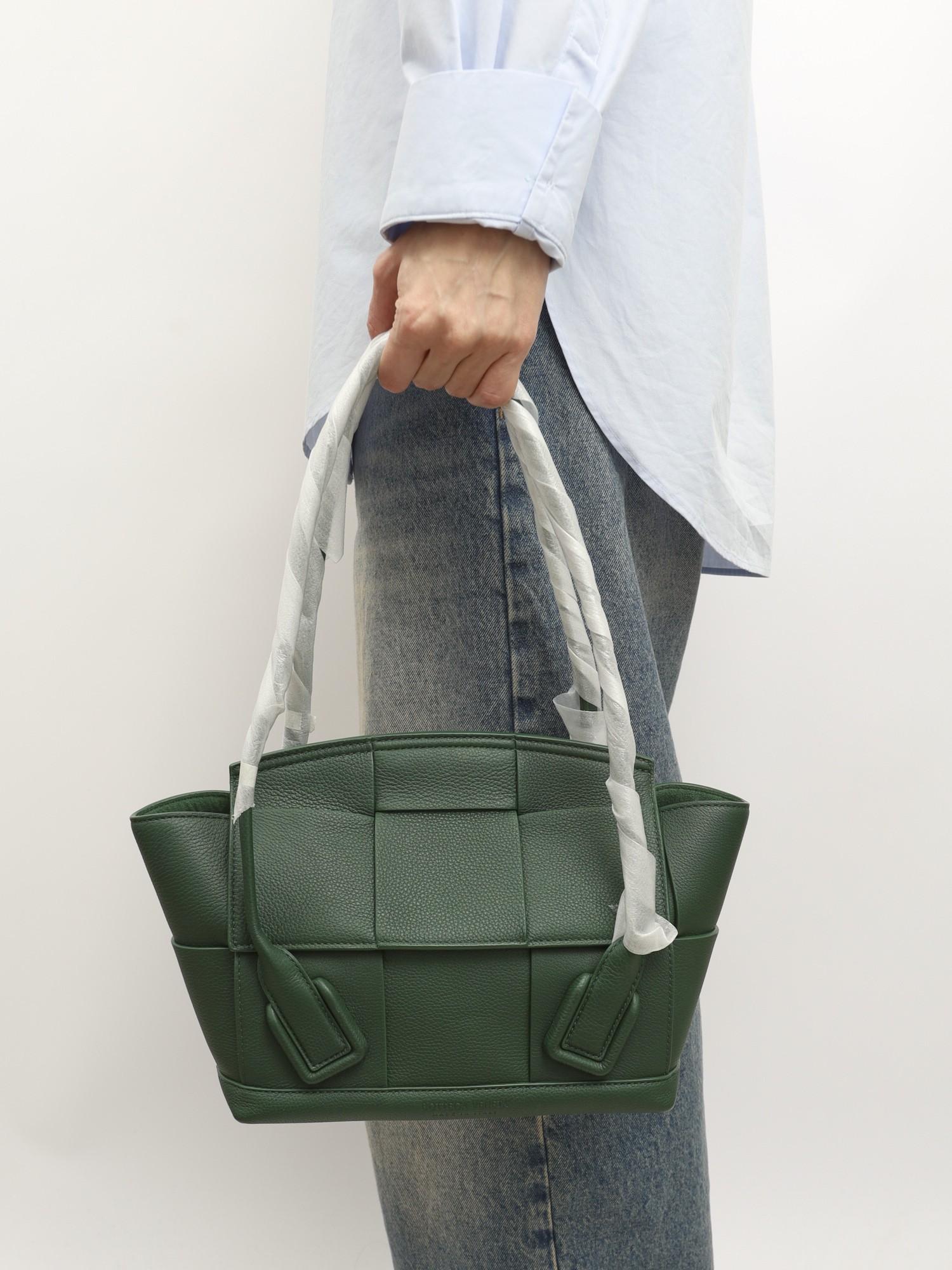 Bottega Veneta Arco , фото 2
