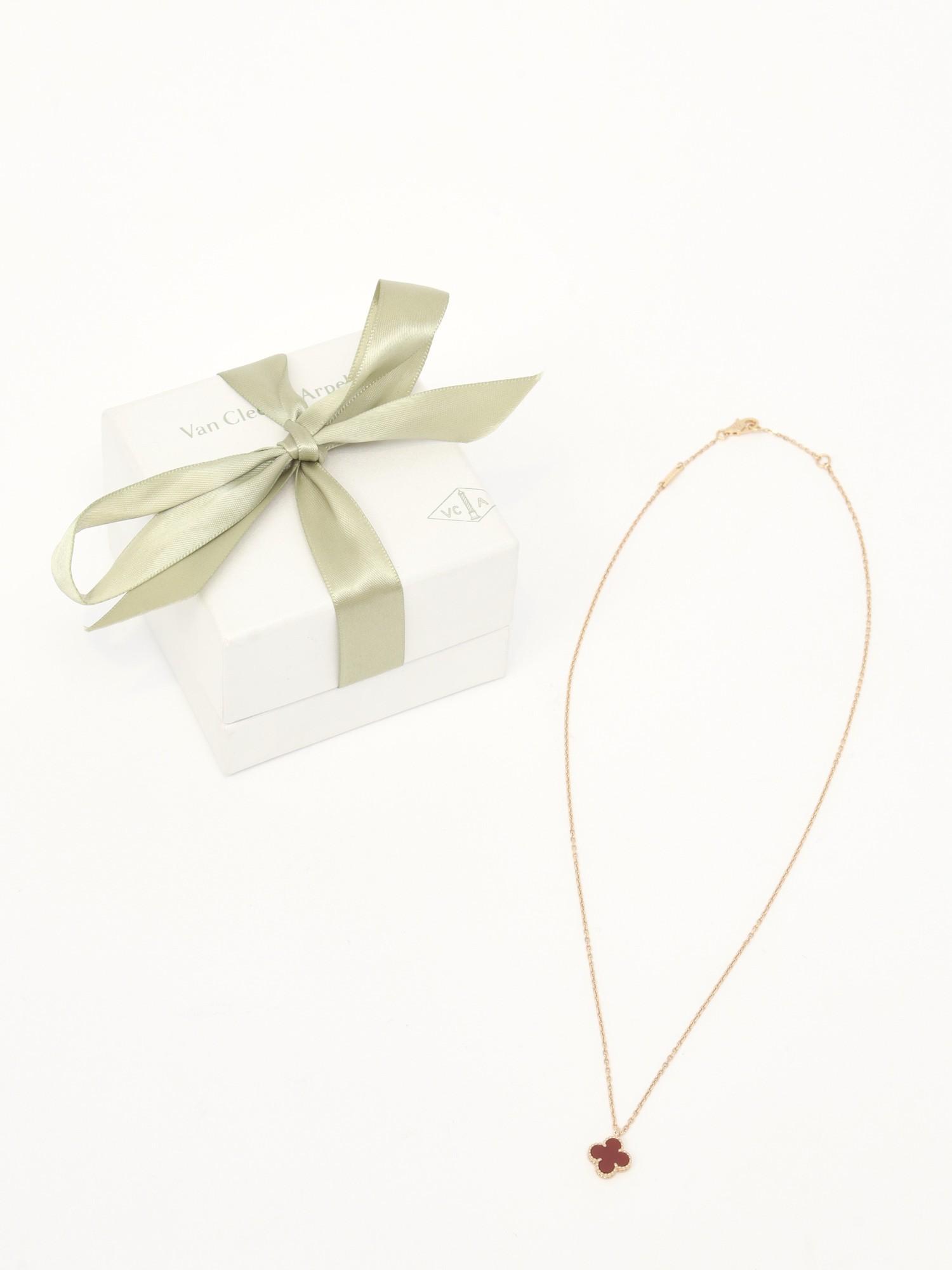 Van Cleef & Arpels Alhambra , фото 3