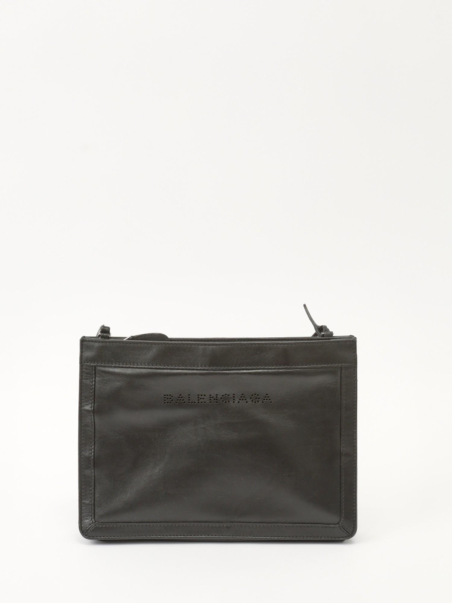 Balenciaga , фото 1