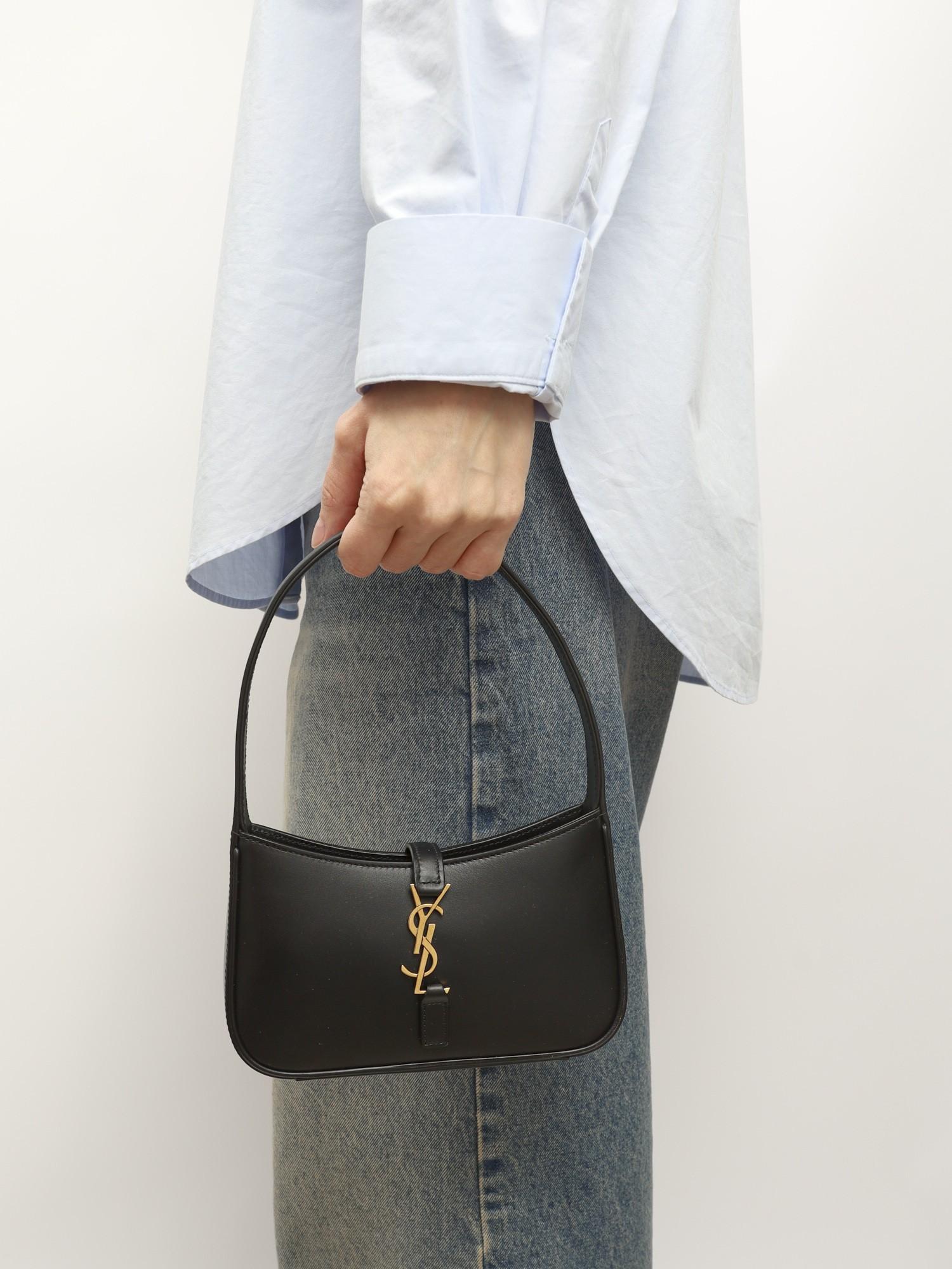 Saint Laurent Le 5 a 7 , фото 2