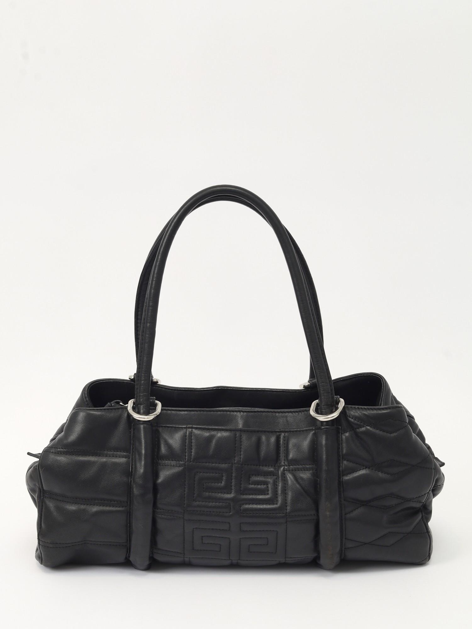 Givenchy , фото 1