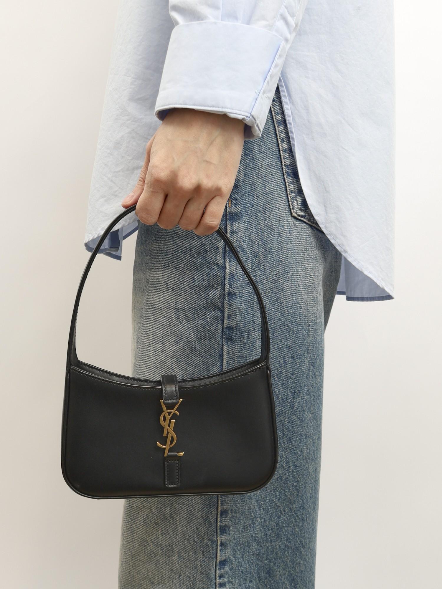 Saint Laurent Le 5 a 7 , фото 2