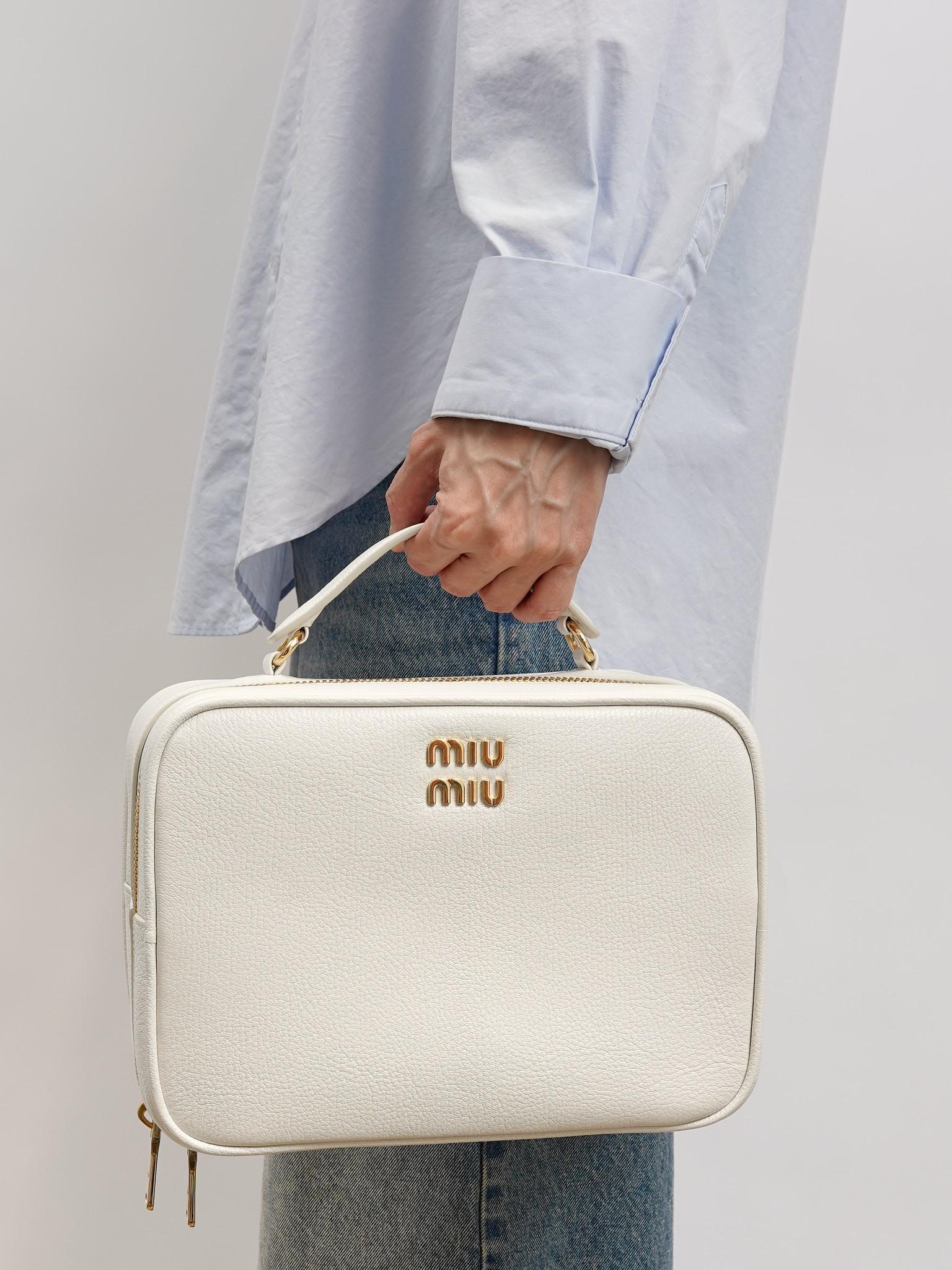 Miu Miu , фото 2