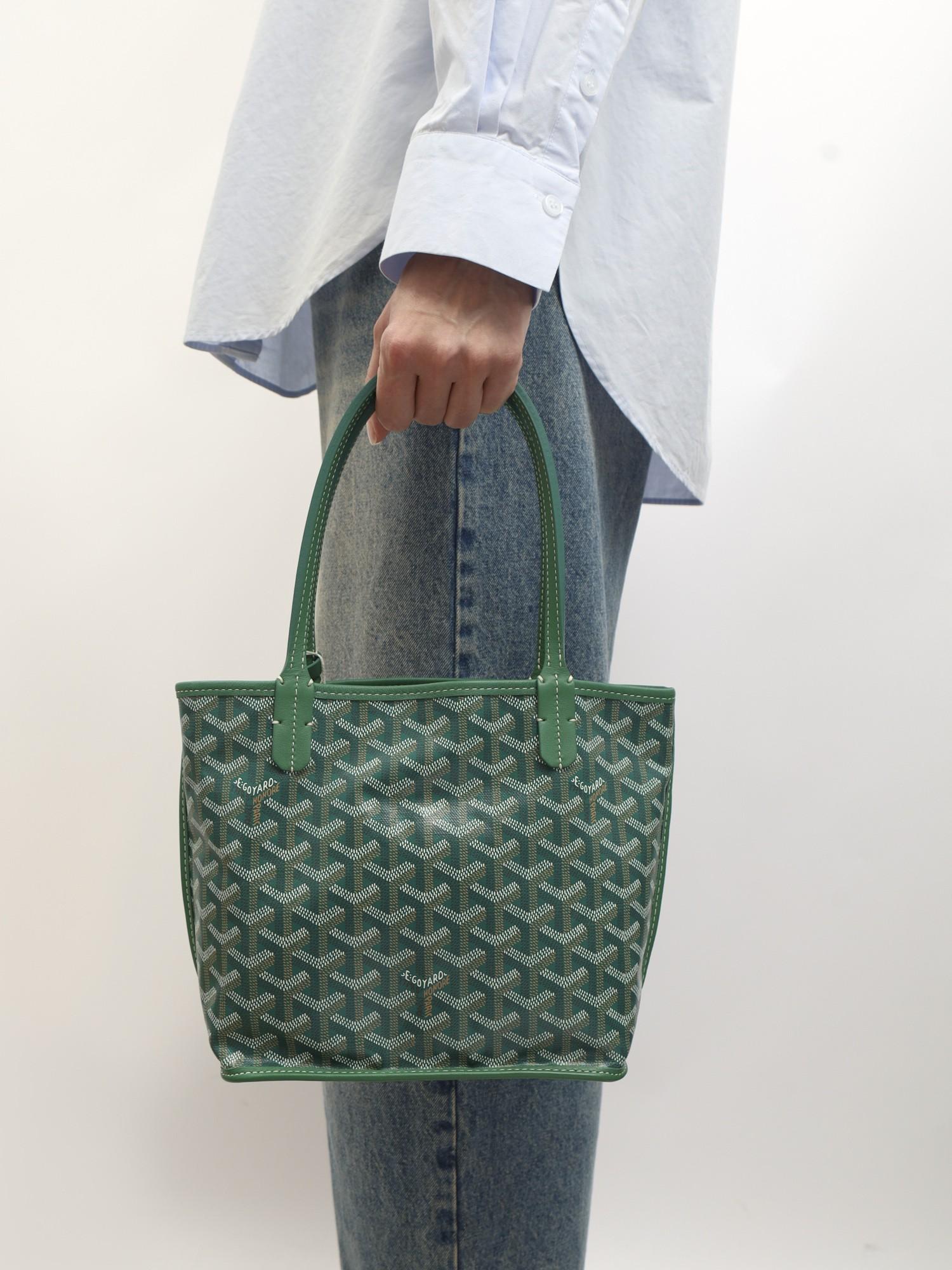 Goyard Anjou , фото 2