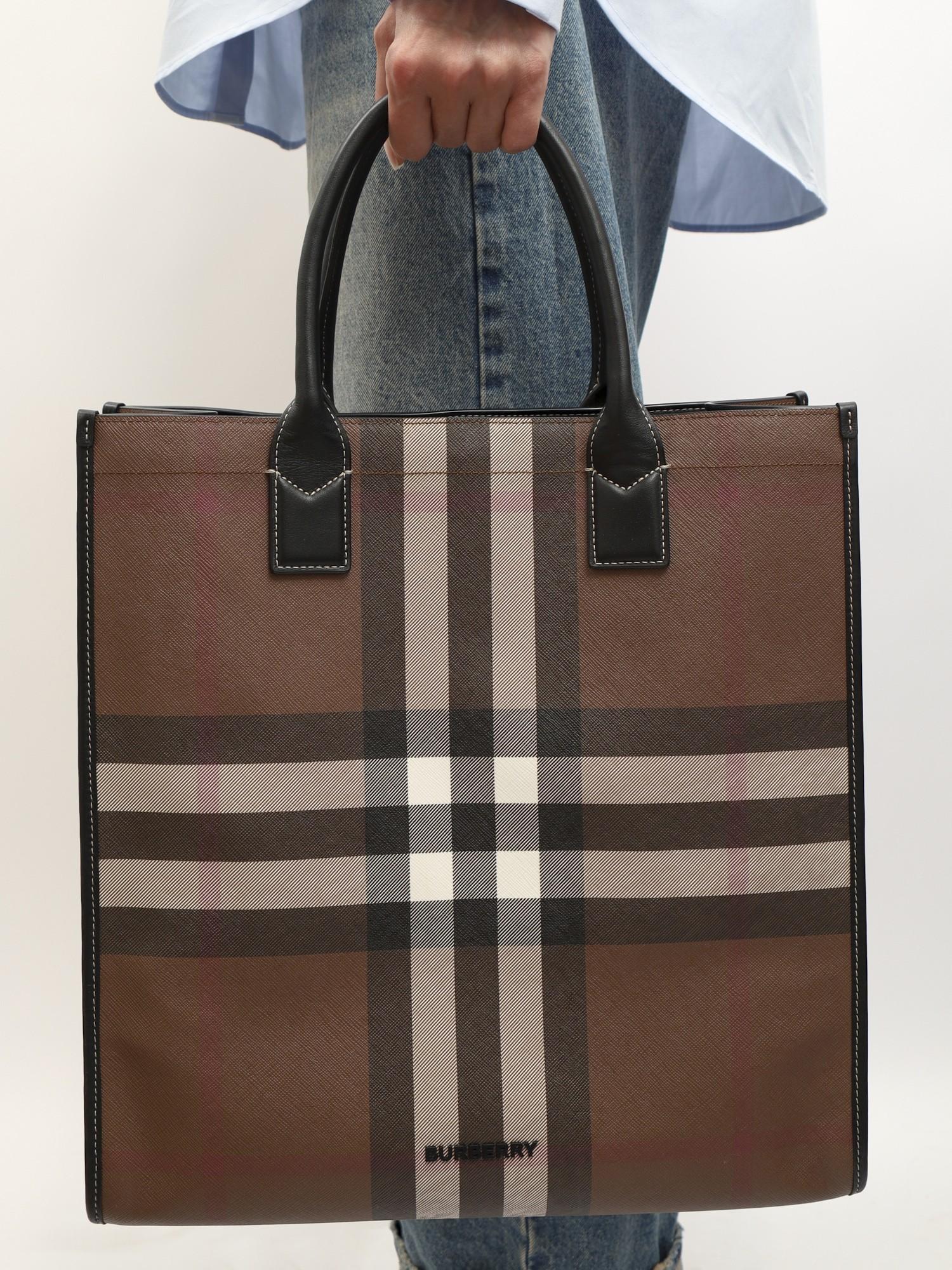 Burberry , фото 2