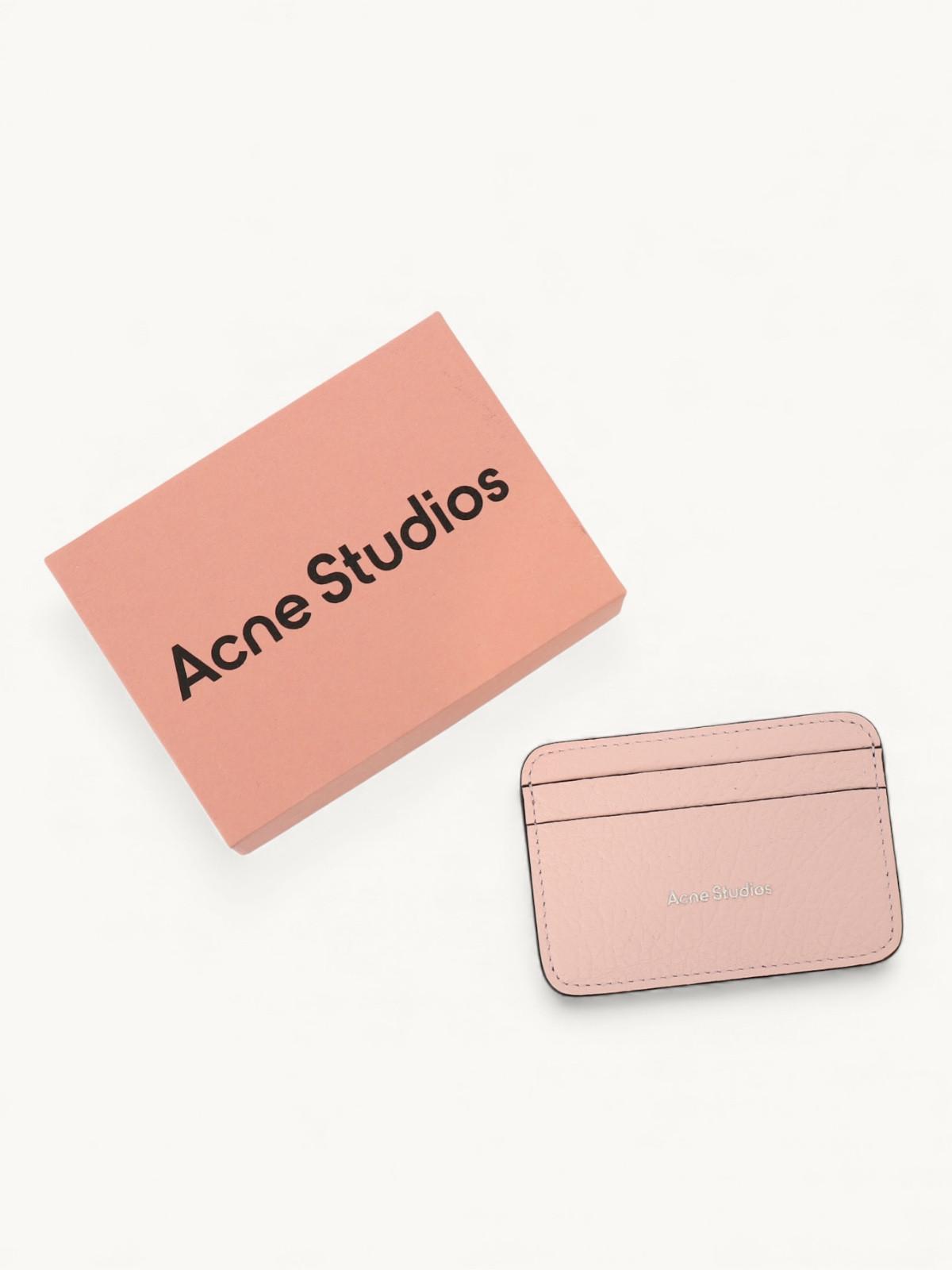 Acne Studios , фото 2