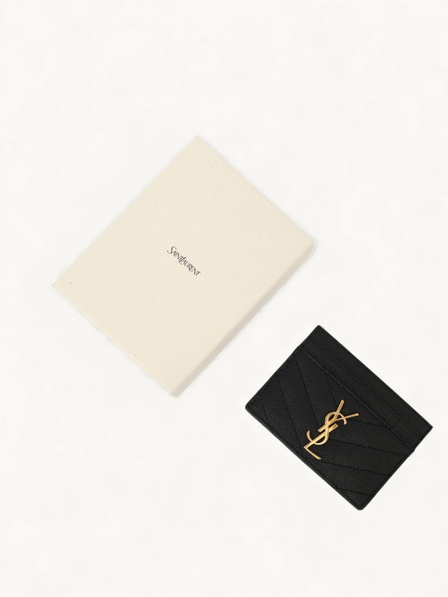 Saint Laurent , фото 2