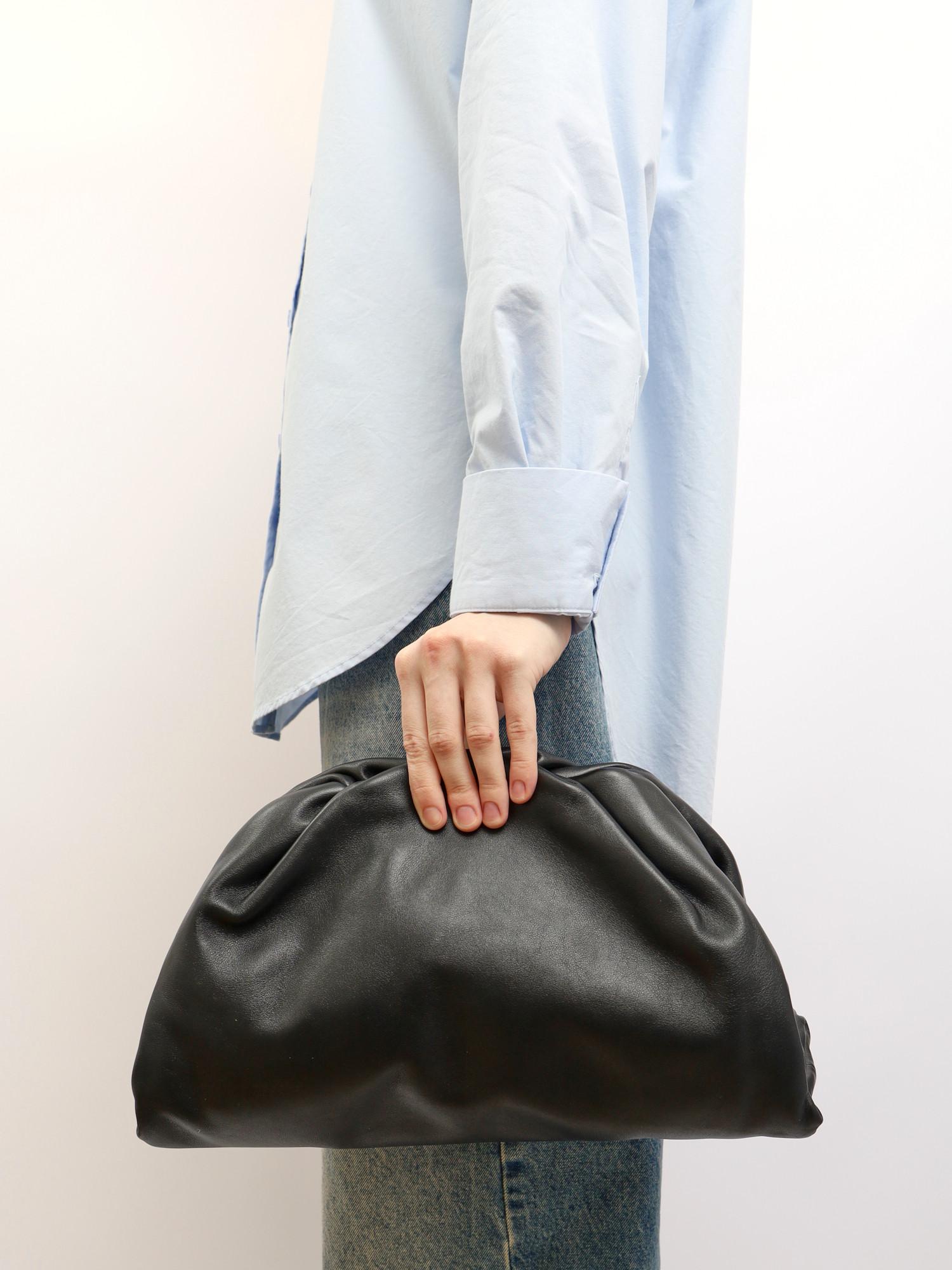 Bottega Veneta Pouch , фото 2