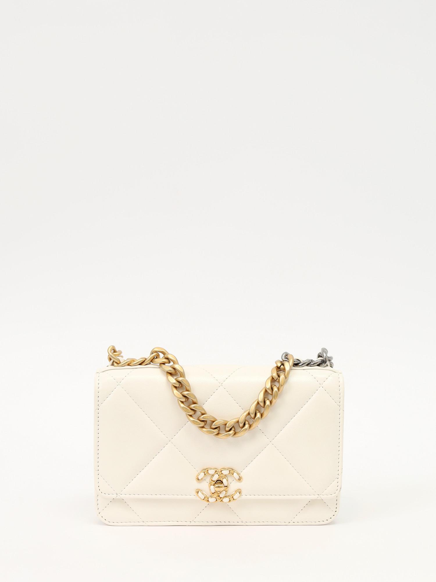 Chanel 19 , фото 1