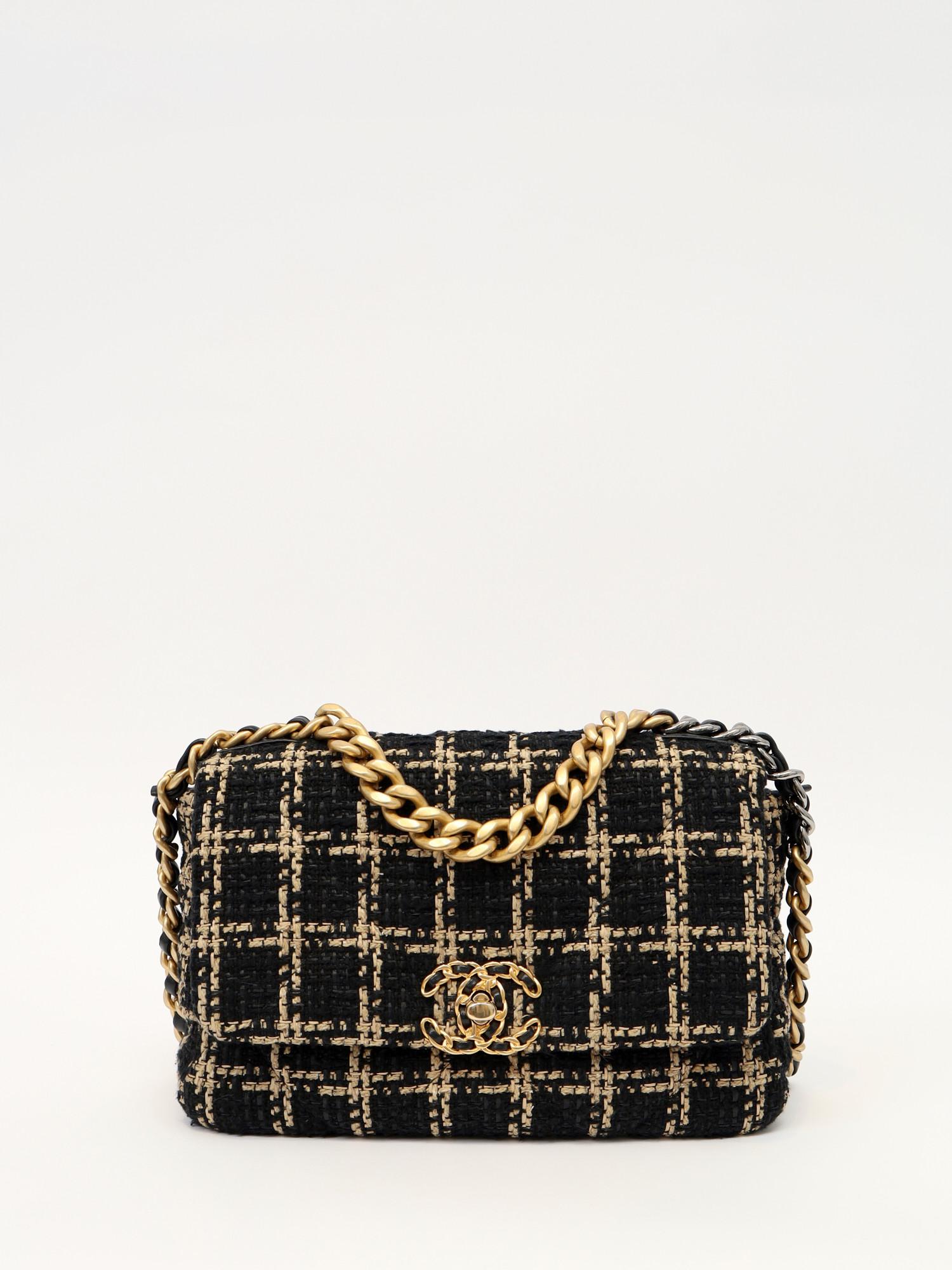 Chanel 19 , фото 1