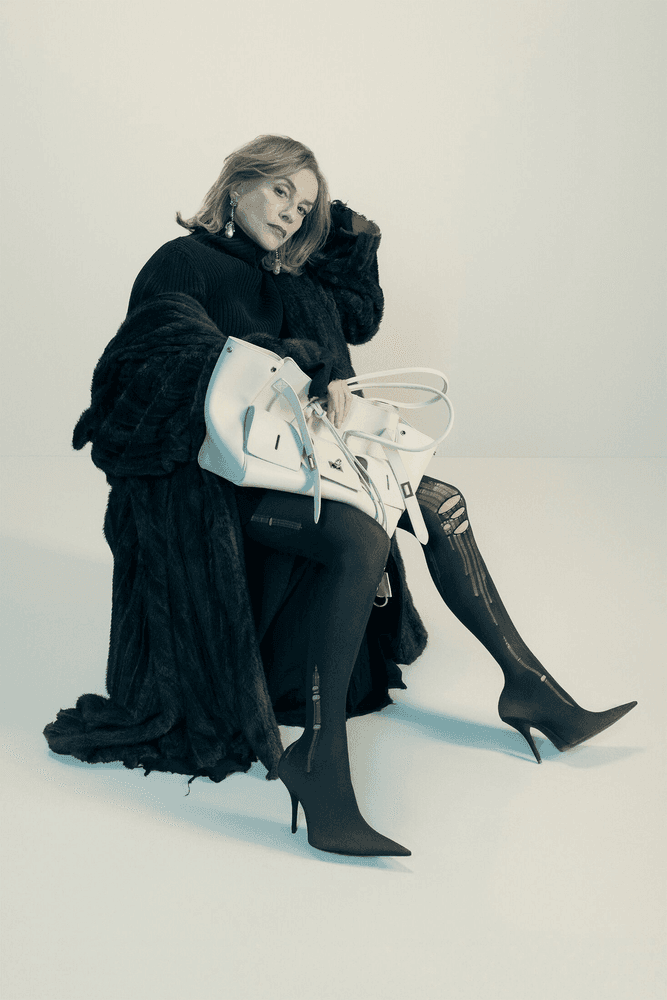 Balenciaga, источник: balenciaga.com