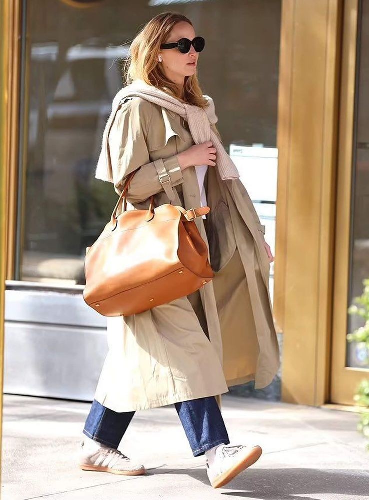 Дженнифер Лоуренс с The Row Margaux